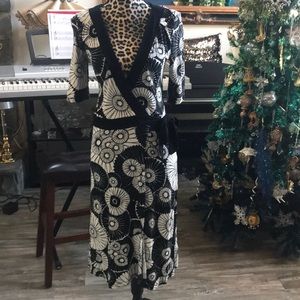 H&M black white designed wrap dress